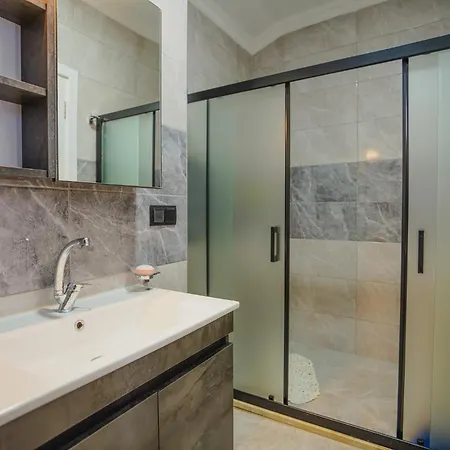 Hotel Denize 500 Metre 4 Kisilik Kayram 3*