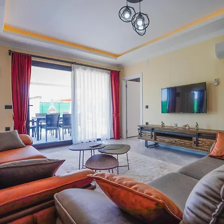 Denize 500 Metre 4 Kisilik Kayram Fethiye